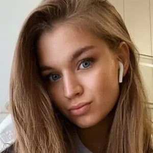 Я Алиса, 29, из Северодвинска, ищу знакомство для общения