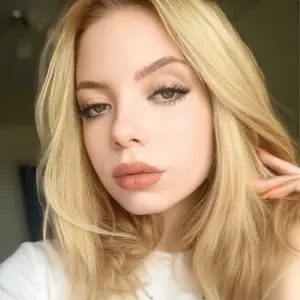 Полина из Новоалтайска, мне 21, познакомлюсь для общения