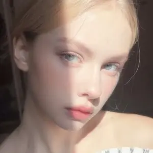 Liza из Кубинки, мне 20, познакомлюсь на одну ночь