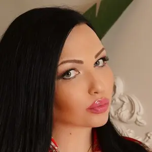 Я Алена, 31, из Москвы, ищу знакомство для вирта