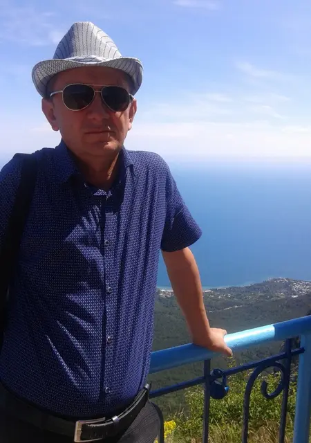 Руслан из Селятина, ищу на сайте знакомства на одну ночь