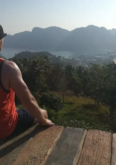 Женя из Шушаров, ищу на сайте знакомства на одну ночь