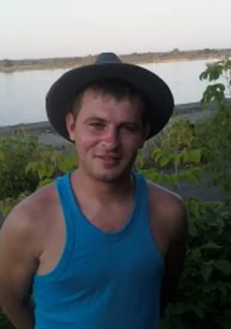 Я Александр, 40, из Балахны, ищу знакомство для общения