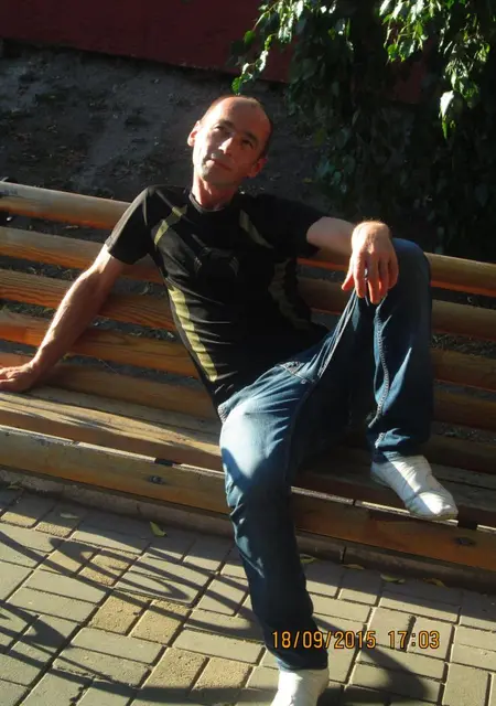 Роман из Острогожска, ищу на сайте знакомства на одну ночь