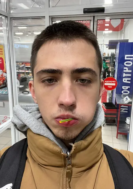 Я Степан, 21, знакомлюсь на одну ночь в Туле