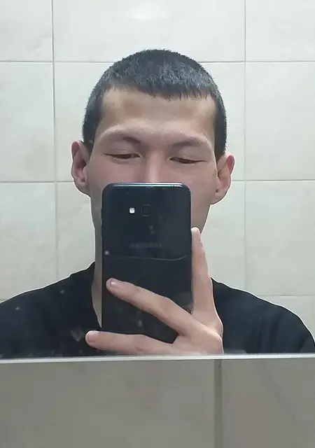 Я Виктор, 24, знакомлюсь на одну ночь в Ангарске