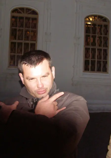 Иван из Первоуральска, мне 43, познакомлюсь без обязательств