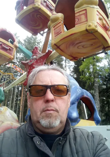 Я Дмитрий, 60, из Кохмы, ищу знакомства без обязательств