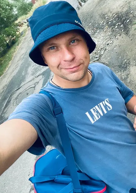 Я Артур, 33, знакомлюсь без обязательств в Орле