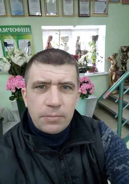 Я Евгений, 43, из Шахуньи, ищу знакомства на одну ночь