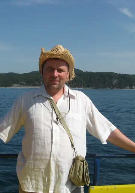 Александр из Череповца, мне 51, познакомлюсь на одну ночь