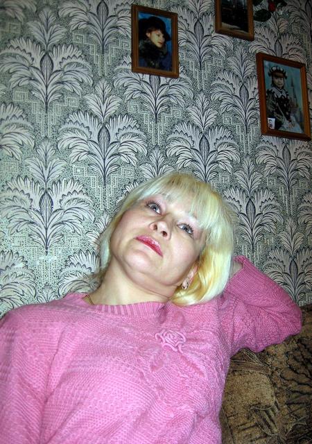 Марина из Кызыла, ищу на сайте постоянные отношения