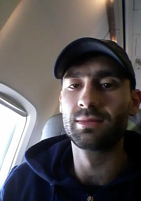 Михаил из Коряжмы, ищу на сайте знакомства без обязательств