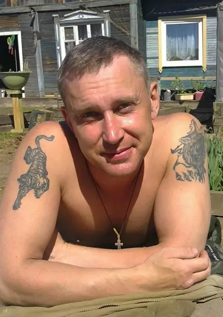 Сергей из Ленска, ищу на сайте постоянные отношения