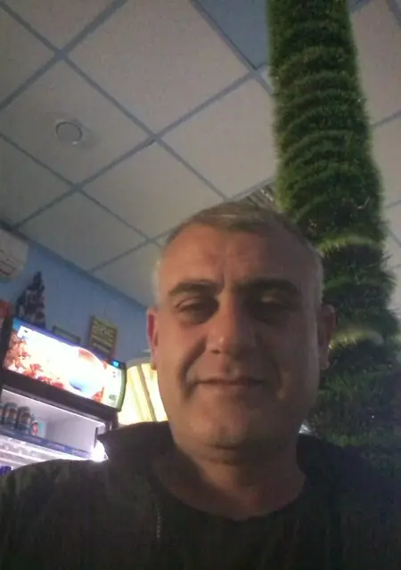 Я Армен, 49, из Электроуглей, ищу знакомство для постоянных отношений