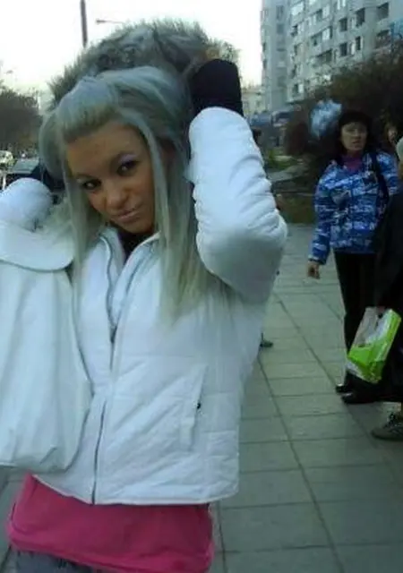 Я Василиса, 20, знакомлюсь на одну ночь в Новоалтайске