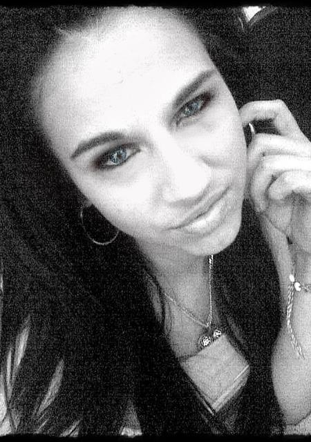 Эвелина из Касимова, мне 21, познакомлюсь на одну ночь