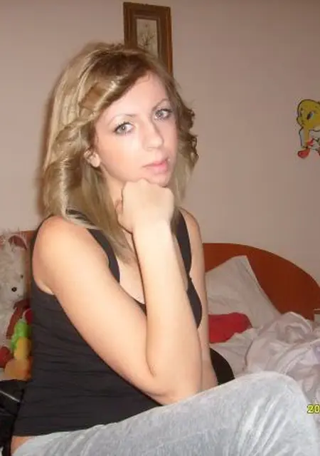 Я Майя, 21, знакомлюсь на одну ночь в Пушкине