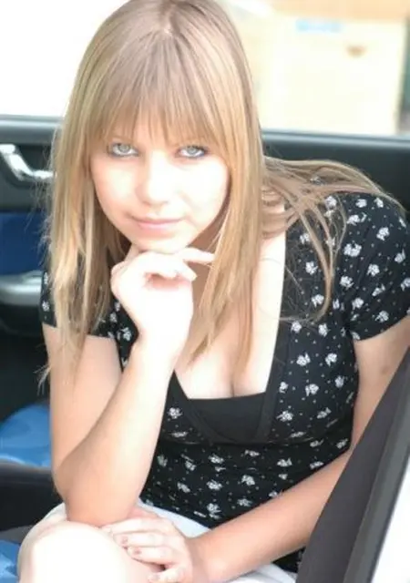 Я Аврора, 18, знакомлюсь на одну ночь в Опочке