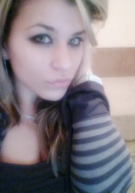 Илона из Винсады, мне 21, познакомлюсь для общения