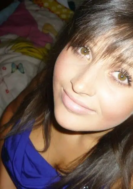 Майя из Фершампенуаза, мне 19, познакомлюсь без обязательств