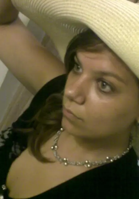 Я Тамара, 20, из Беркакита, ищу знакомство для общения