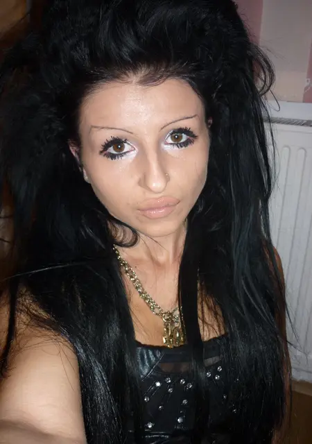 Я Снежана, 24, из Аскарова, ищу знакомство для дружбы