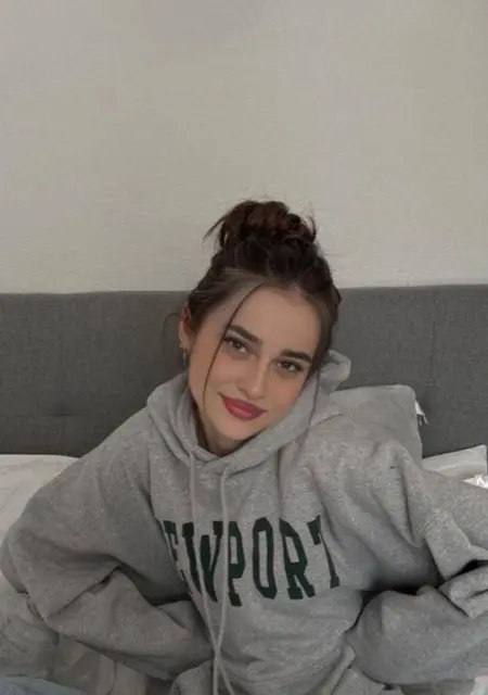 Мася из Хасавюрта, мне 26, познакомлюсь для вирта