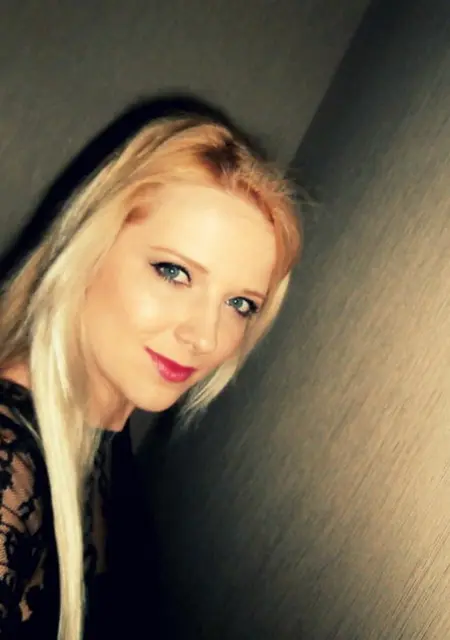 Жанна из Костромы, ищу на сайте общение