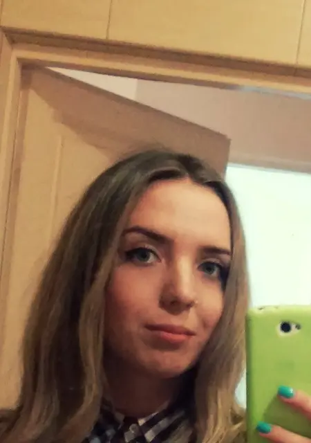 Я Полина, 18, знакомлюсь для постоянных отношений в Вологде