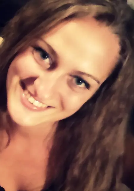 Марина из Костромы, мне 22, познакомлюсь для общения