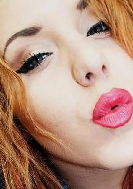 Я Авелина, 20, из Гая, ищу знакомство для постоянных отношений