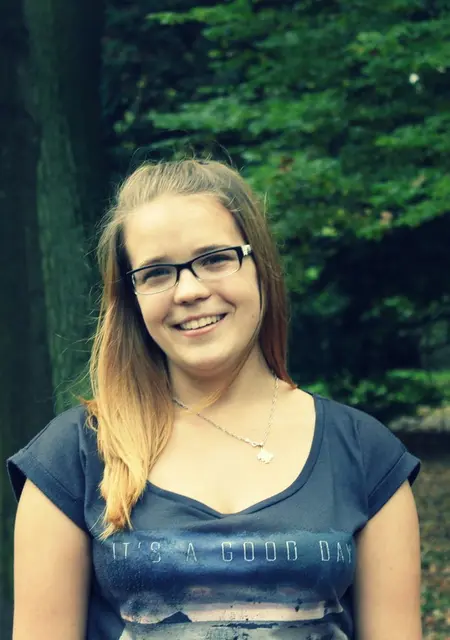 Я Лариса, 18, знакомлюсь для постоянных отношений в Ожерелье