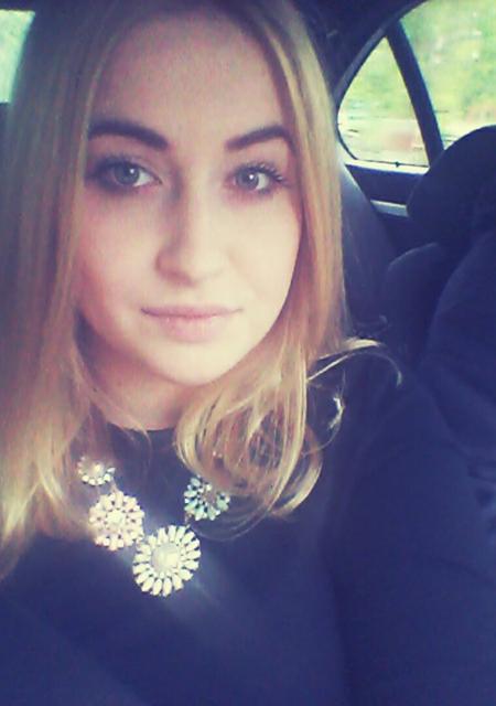 Я Эвелина, 18, знакомлюсь для дружбы в Нягани