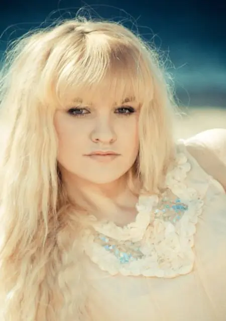 Алиса из Павлова, ищу на сайте вирта