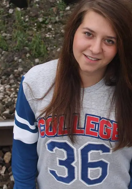 Я Василиса, 19, знакомлюсь для вирта в Лянторе