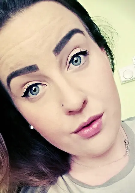 Я Белла, 19, из Красноармейска, ищу знакомство для постоянных отношений