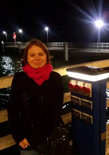 Инна из Новочеркасска, мне 23, познакомлюсь для дружбы