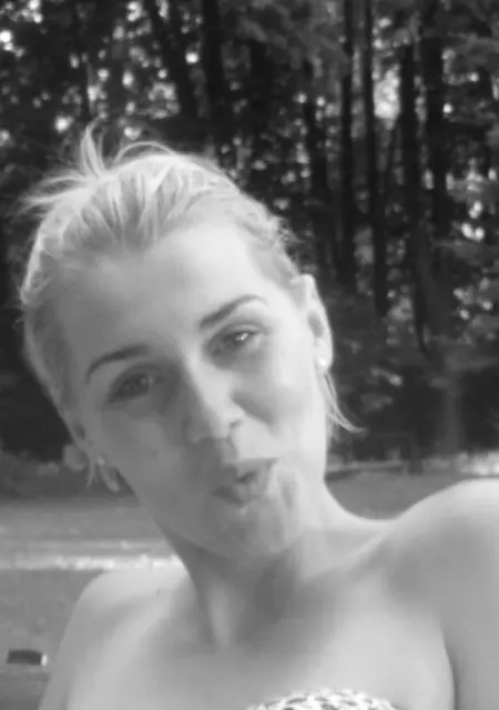 Анастасия из Алушты, мне 24, познакомлюсь для вирта