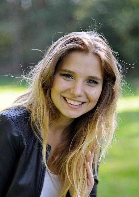 Милана из Чапаевска, ищу на сайте знакомства на одну ночь