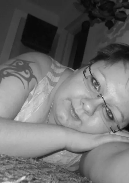 Полина из Орла, мне 26, познакомлюсь для постоянных отношений