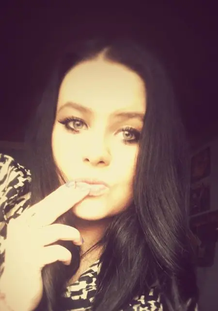 Инна из Черемхова, мне 18, познакомлюсь для общения