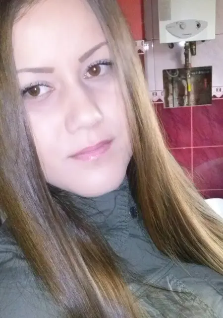 Я Анфиса, 24, из Евпатории, ищу знакомство для вирта