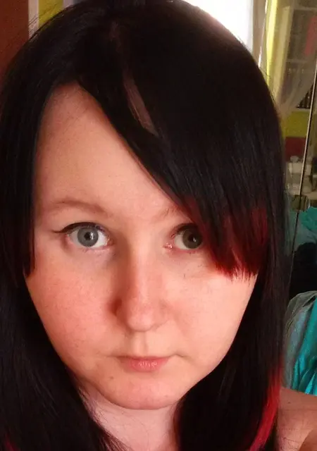 Снежана из Калачинска, ищу на сайте постоянные отношения