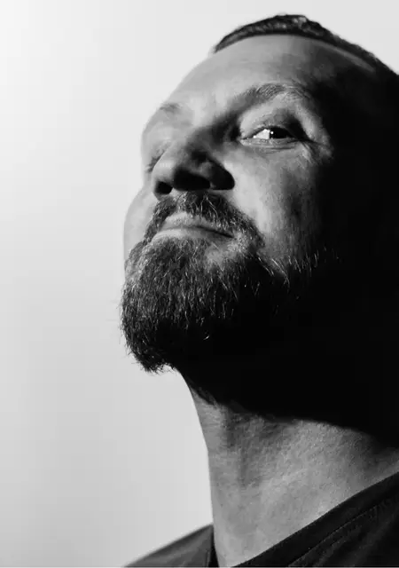 Я Conor, 24, из Иванова, ищу знакомства без обязательств