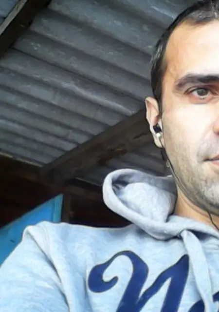 Я Artur, 46, знакомлюсь на одну ночь в Островцах