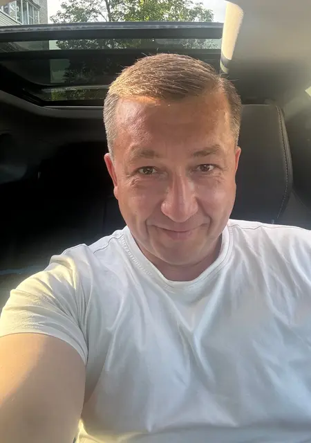 Марат из Краснодара, мне 40, познакомлюсь для дружбы