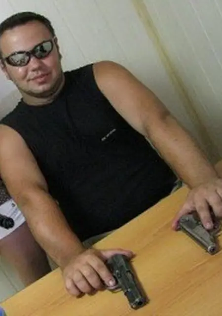 Я Макс, 40, из Брянска, ищу знакомства без обязательств