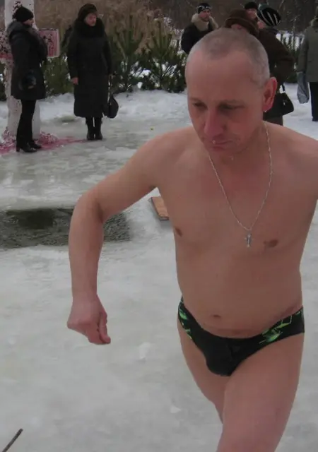 Олег з Шостки, шукаю на сайті знайомства на одну ніч