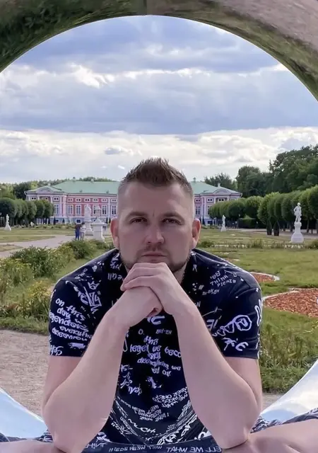 Артем из Владивостока, ищу на сайте знакомства на одну ночь